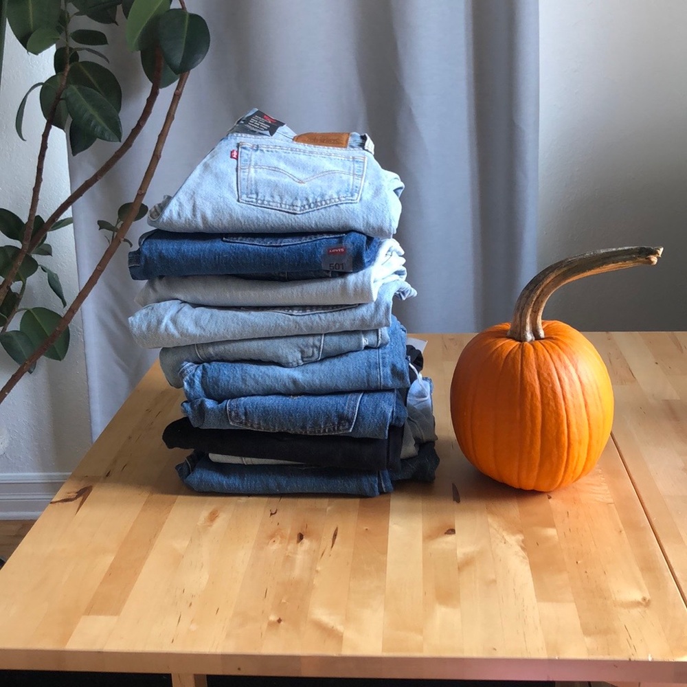 LEVI’s 501 BRAND NEW size 25x30
